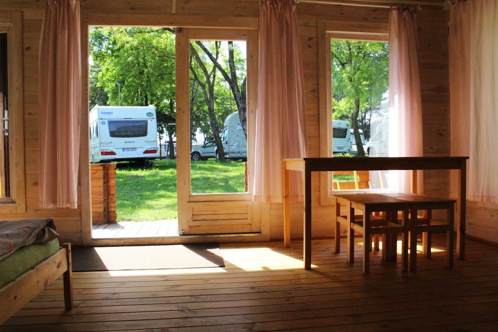 Kaunas Camp Inn Exteriör bild